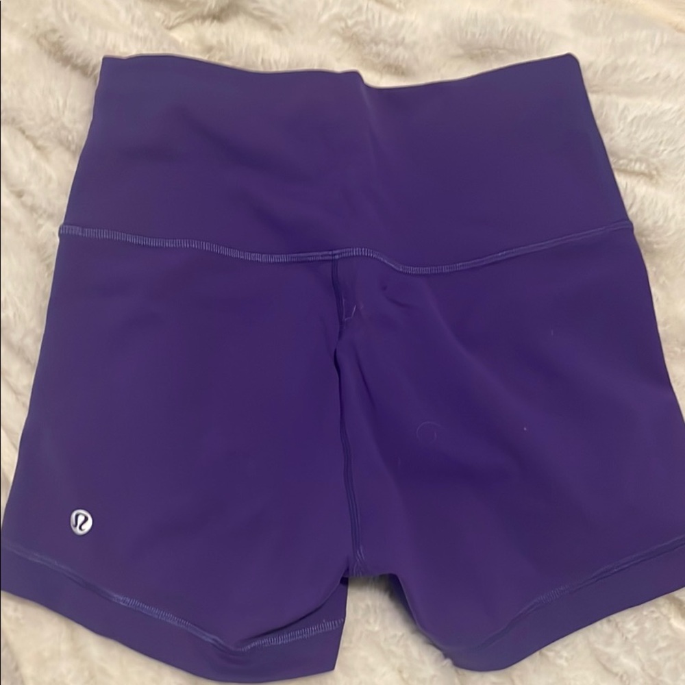 Lululemon Wunder Train high rise short 4”